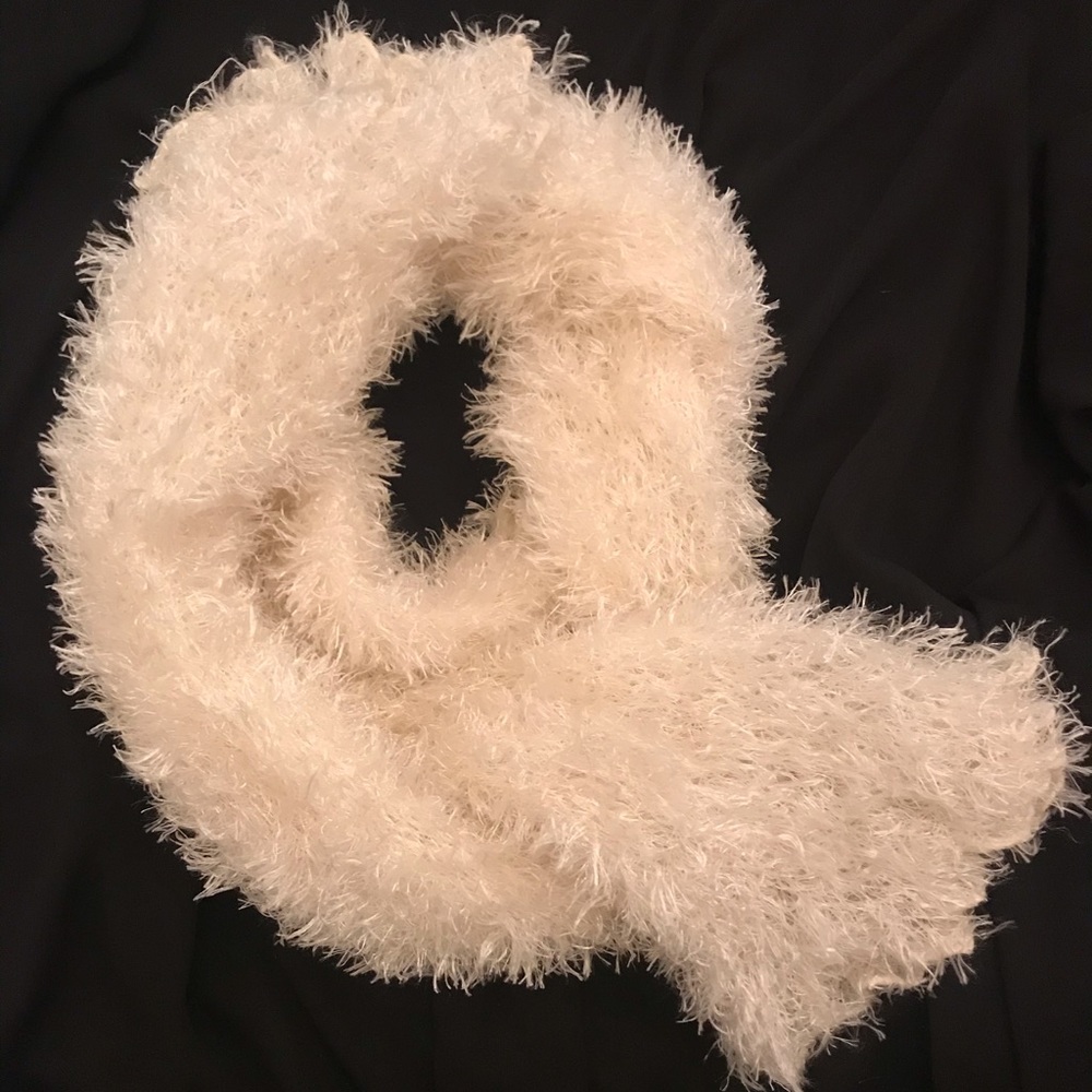 Fuzzy Cream Scarf